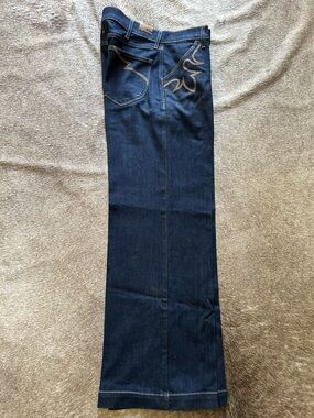 Ariat Denim 
Ultra High Rise
Wide Leg
Women’s Jeans
